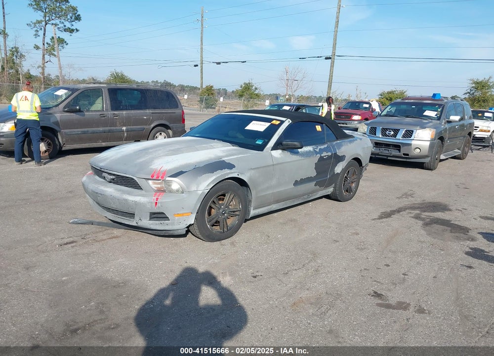 2011 FORD MUSTANG VIN: 1ZVBP8EM0B5155021