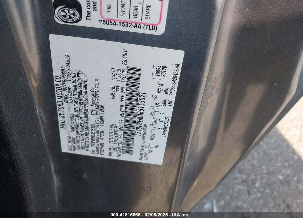 2011 FORD MUSTANG VIN: 1ZVBP8EM0B5155021