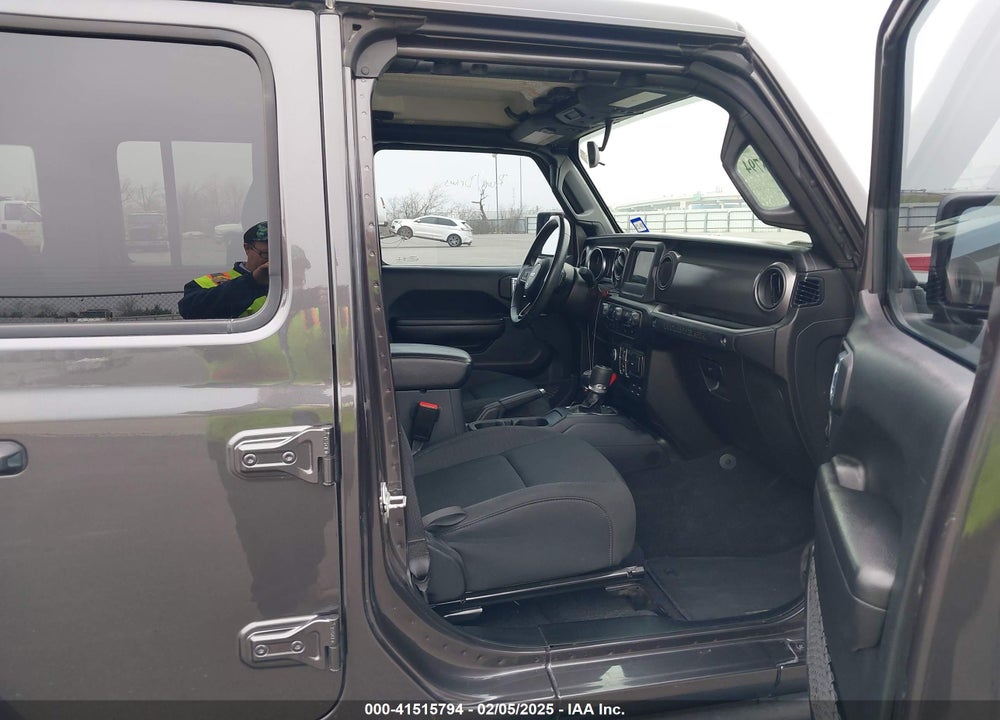 2021 JEEP WRANGLER UNLIMITED SPORT S 4X4 VIN: 1C4HJXDM4MW825094