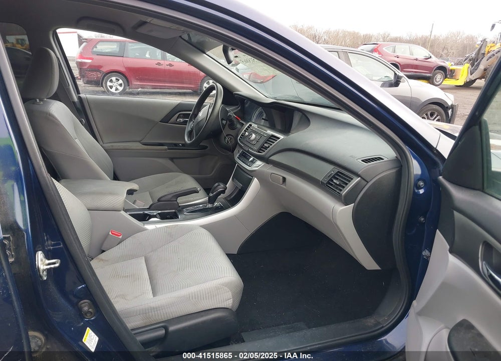 2015 HONDA ACCORD VIN: 1HGCR2F3XFA006988