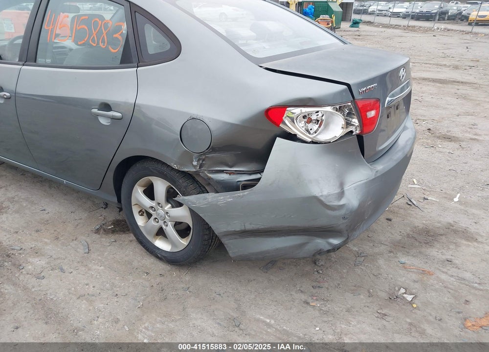 2010 HYUNDAI ELANTRA VIN: KMHDU4AD8AU030481