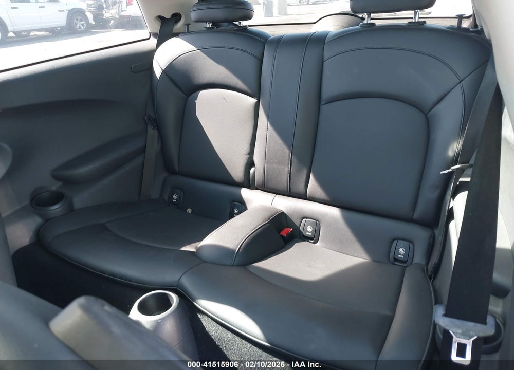 2014 MINI HARDTOP VIN: WMWXM5C5XET936444