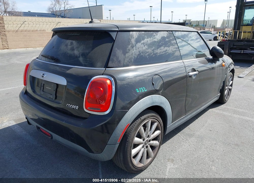 2014 MINI HARDTOP VIN: WMWXM5C5XET936444