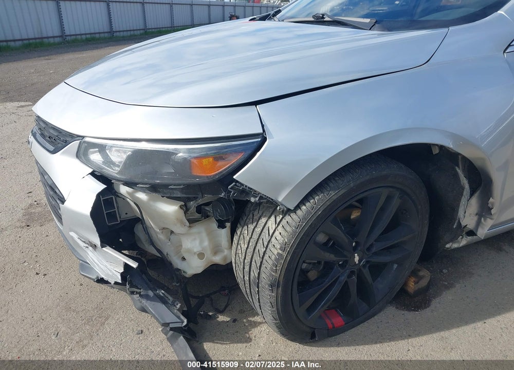 2018 CHEVROLET MALIBU VIN: 1G1ZD5ST0JF153985