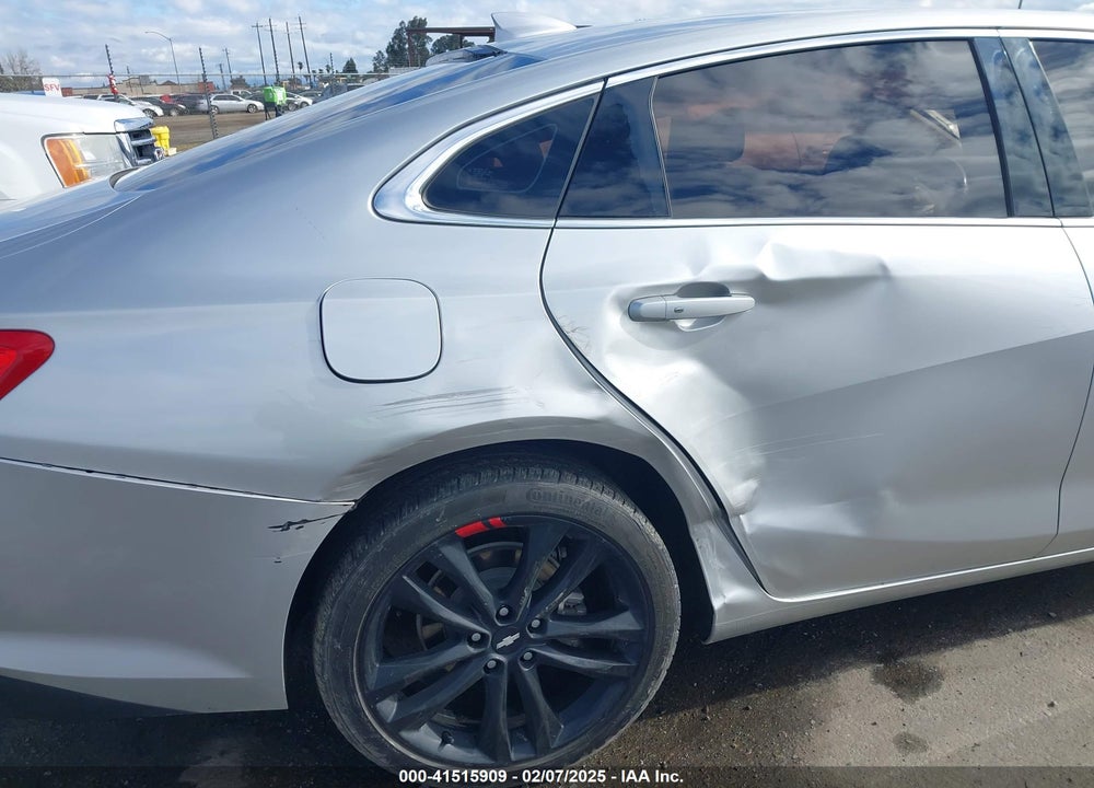 2018 CHEVROLET MALIBU VIN: 1G1ZD5ST0JF153985