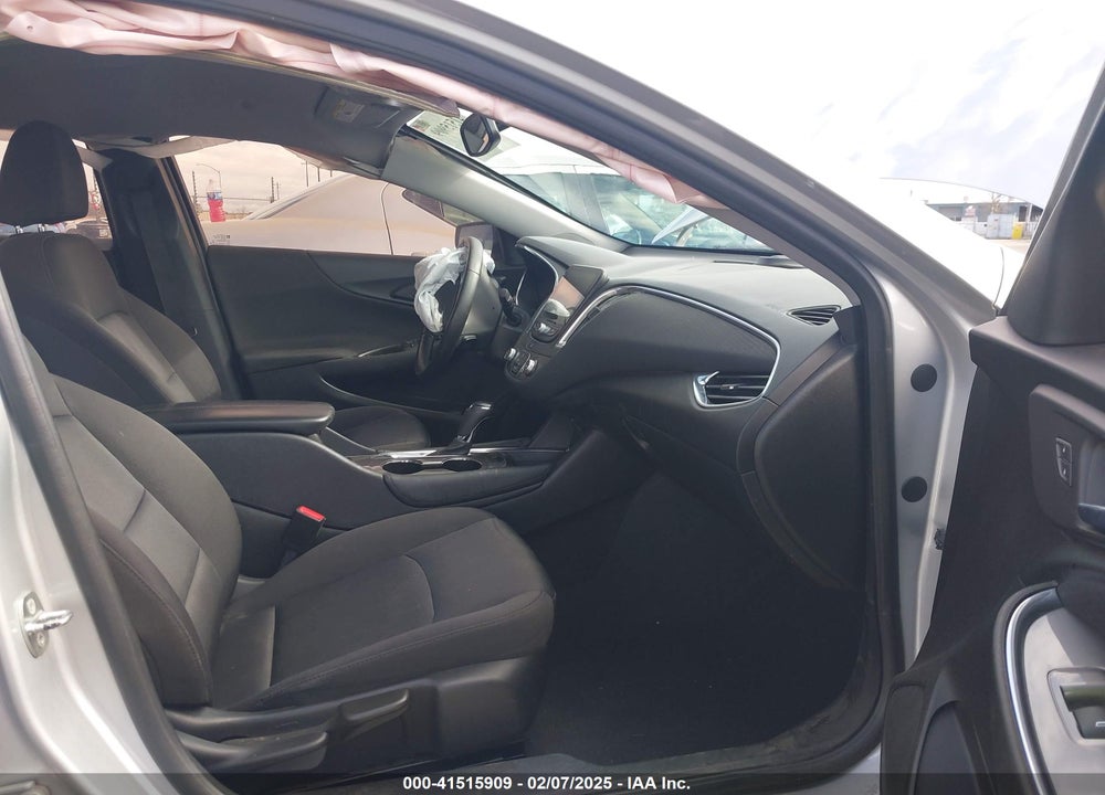 2018 CHEVROLET MALIBU VIN: 1G1ZD5ST0JF153985