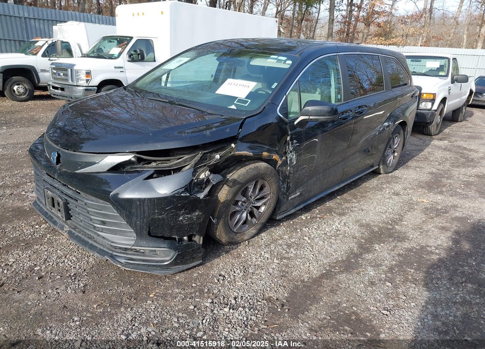 2021 TOYOTA SIENNA LE VIN: 5TDKRKEC9MS043364