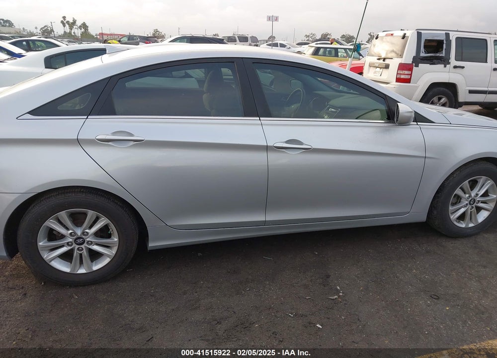 2012 HYUNDAI SONATA VIN: 5NPEB4AC3CH480008