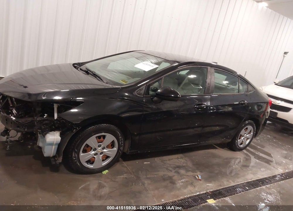 2016 CHEVROLET CRUZE VIN: 1G1BC5SM8G7261951