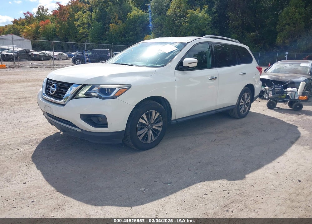 2017 NISSAN PATHFINDER VIN: 5N1DR2MN6HC689881
