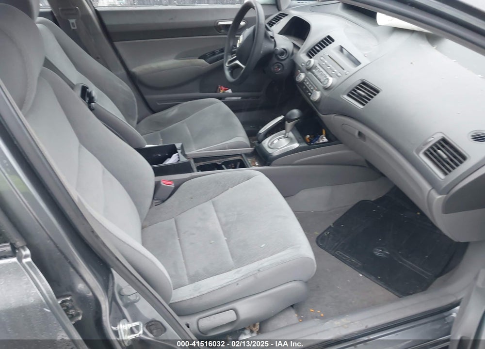 2011 HONDA CIVIC LX VIN: 2HGFA1F50BH309578