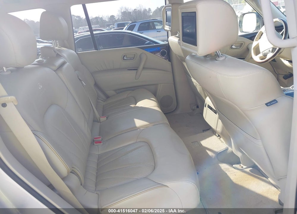 2011 INFINITI QX56 VIN: JN8AZ2NC8B9301952