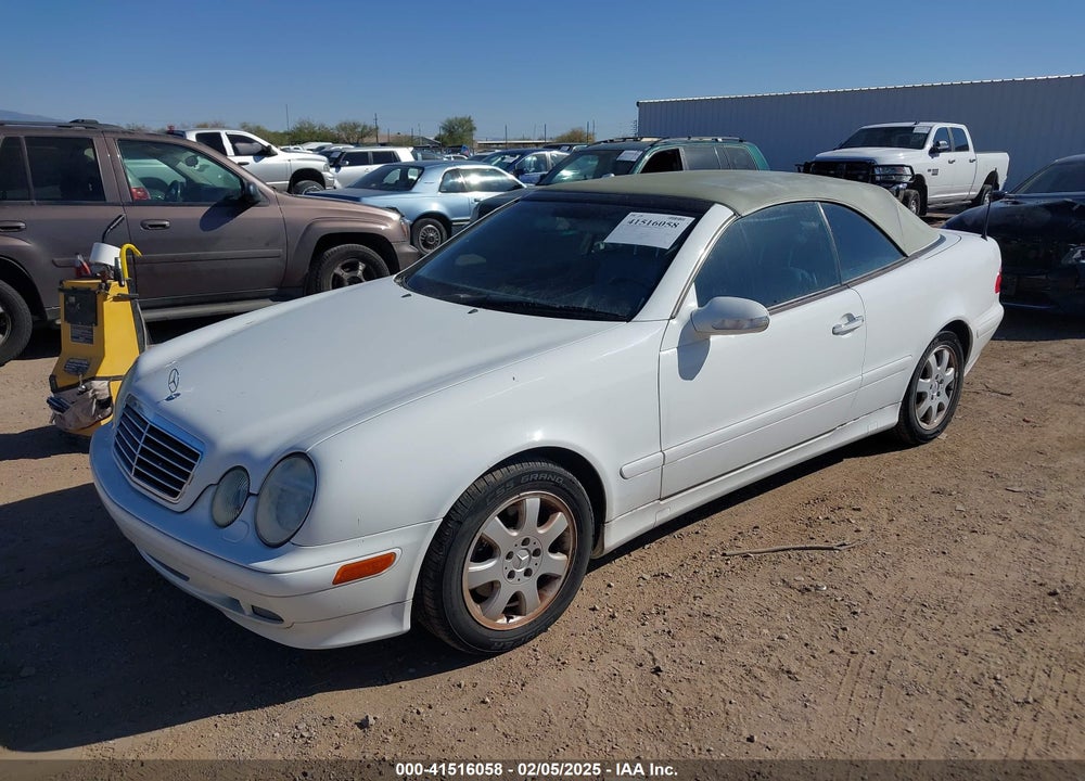 2000 MERCEDES-BENZ CLK 320 VIN: WDBLK65G3YT035088