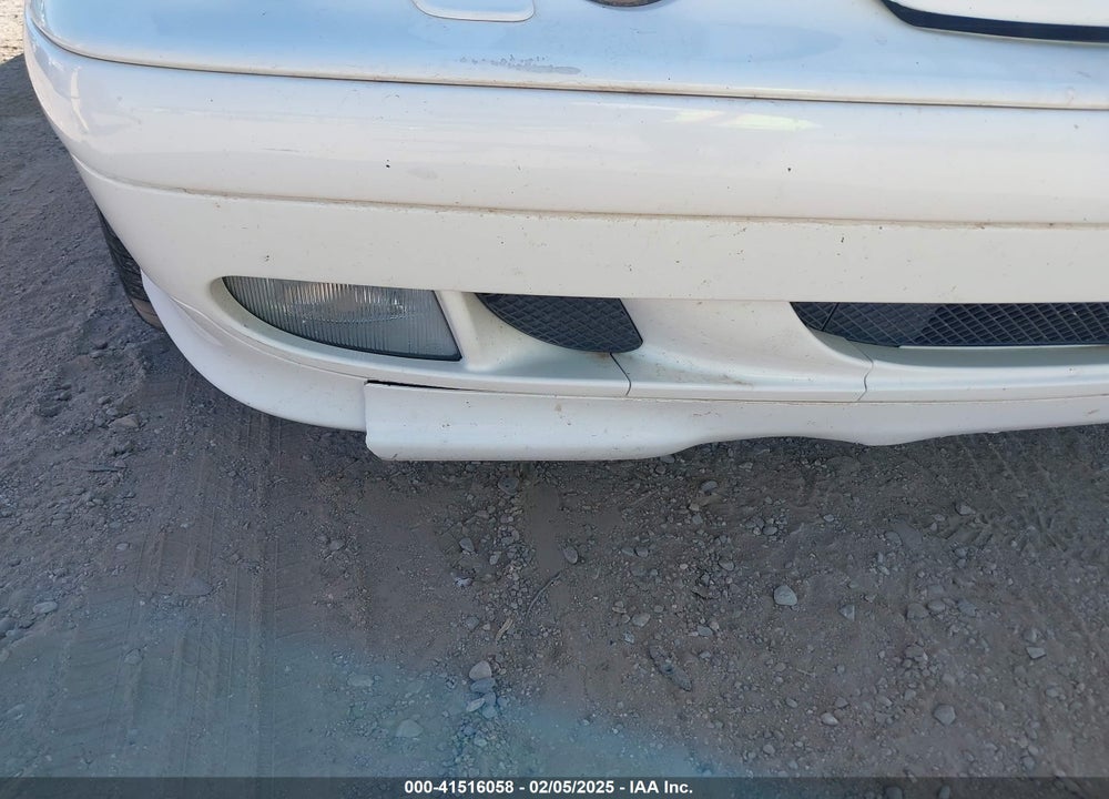 2000 MERCEDES-BENZ CLK 320 VIN: WDBLK65G3YT035088