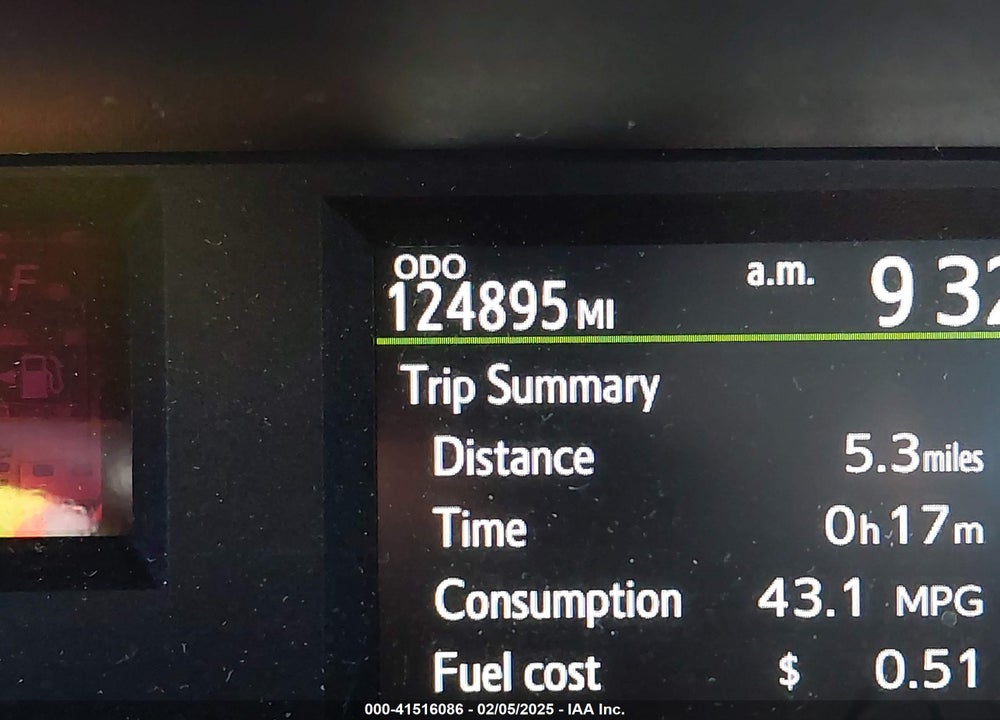 2016 TOYOTA PRIUS C VIN: JTDKDTB30G1127339