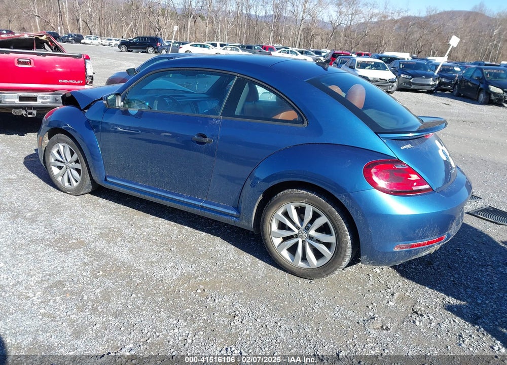 2017 VOLKSWAGEN BEETLE VIN: 3VWF17ATXHM630753