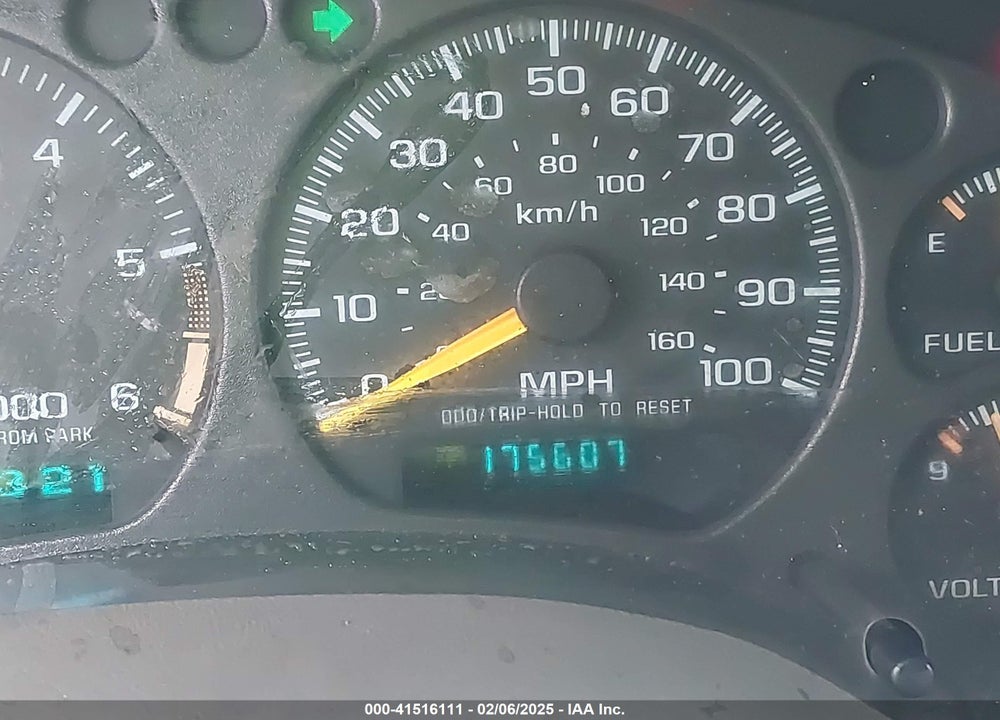 2001 CHEVROLET BLAZER LT VIN: 1GNDT13W212133371