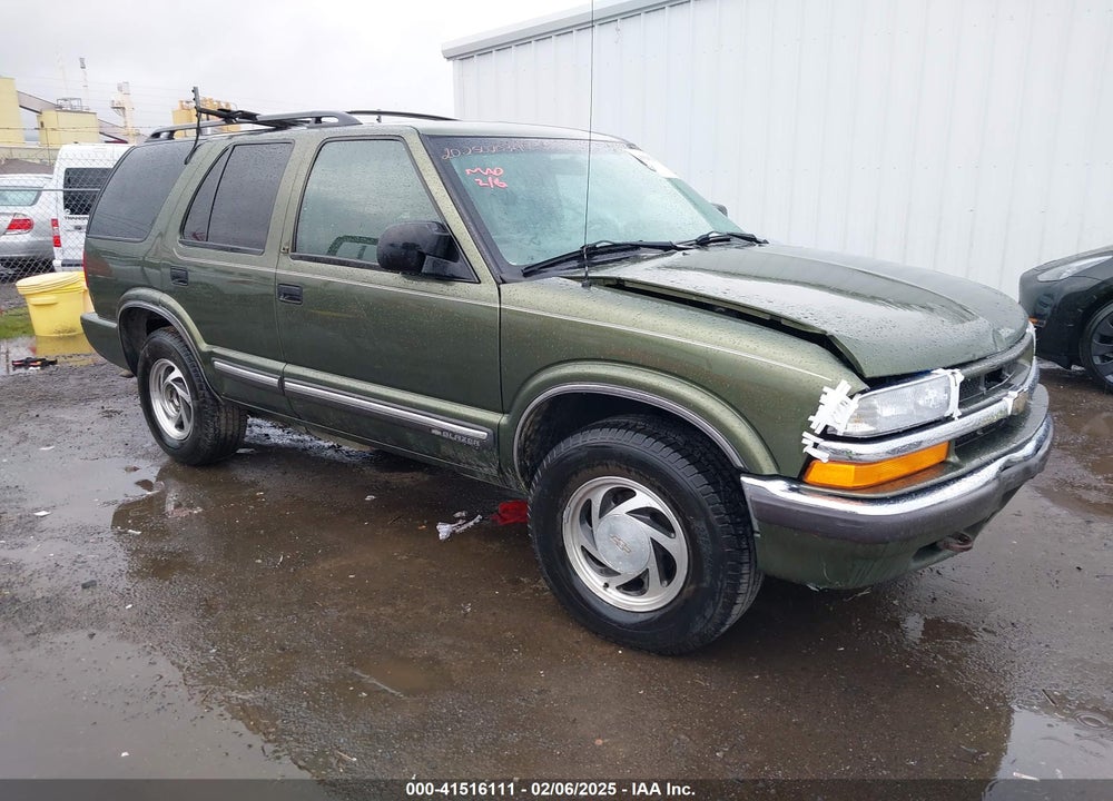 2001 CHEVROLET BLAZER LT VIN: 1GNDT13W212133371