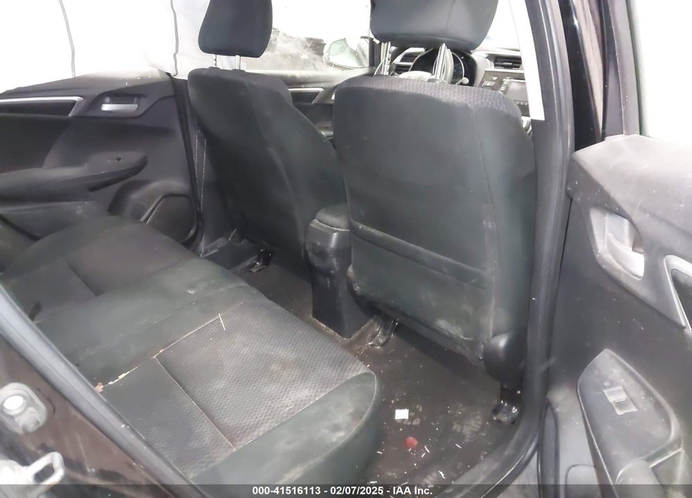 2019 HONDA FIT LX VIN: 3HGGK5H41KM747587
