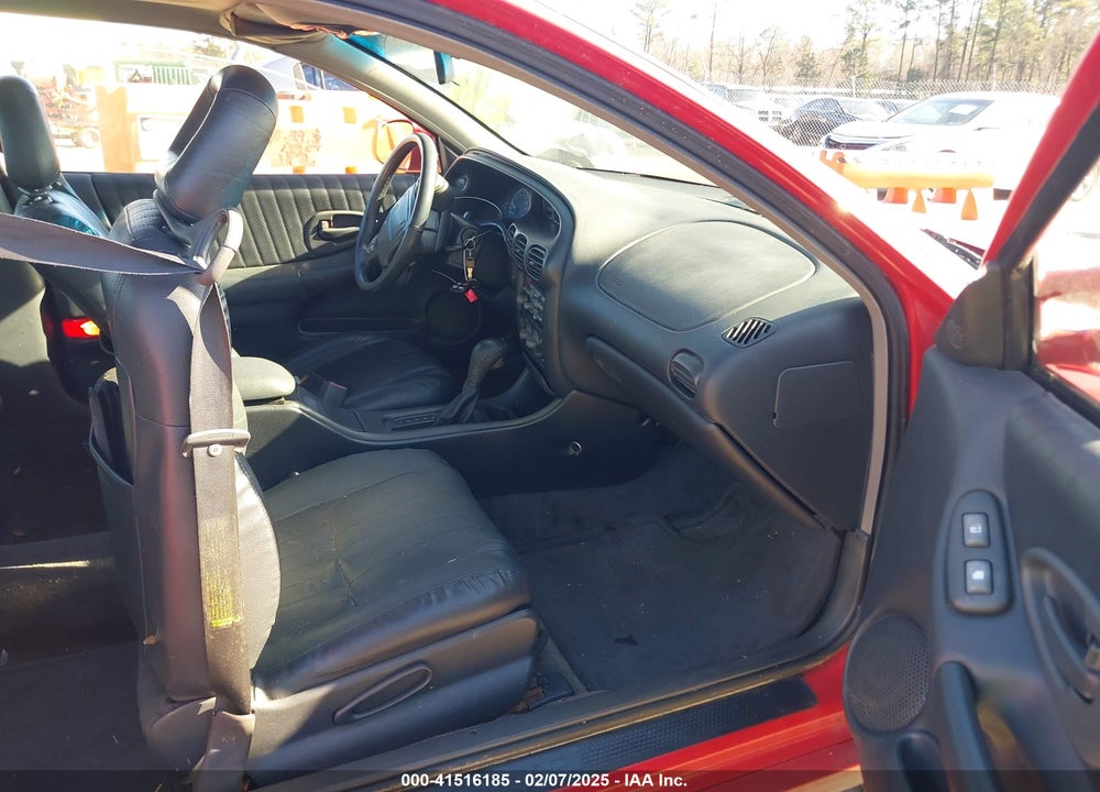 2000 PONTIAC GRAND PRIX GT VIN: 1G2WP12K9YF236508