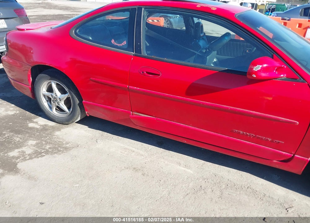 2000 PONTIAC GRAND PRIX GT VIN: 1G2WP12K9YF236508