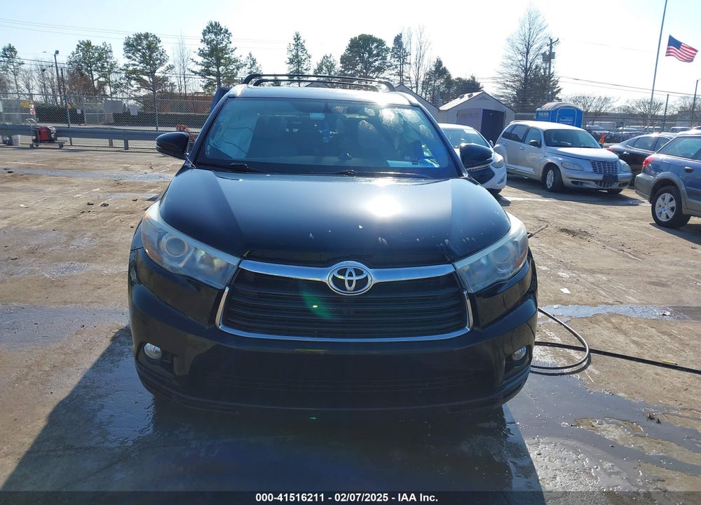 2015 TOYOTA HIGHLANDER XLE V6 VIN: 5TDKKRFH7FS056107
