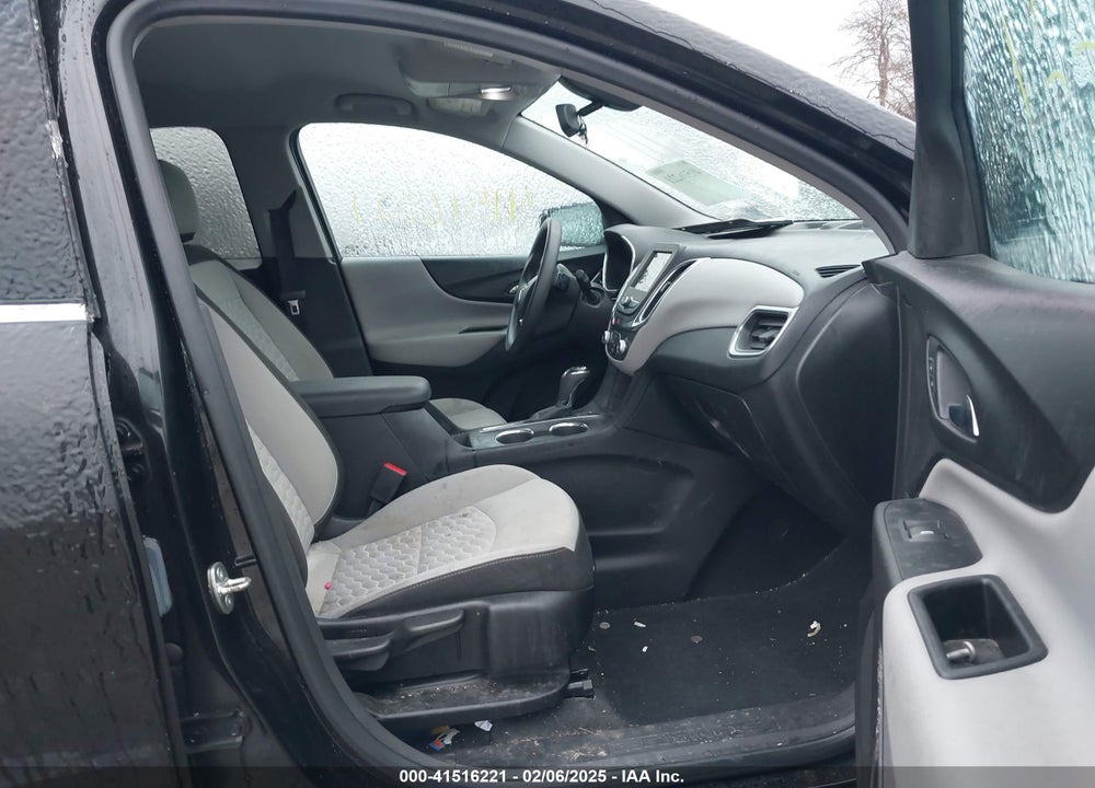 2019 CHEVROLET EQUINOX LT VIN: 3GNAXWEU2KL270231