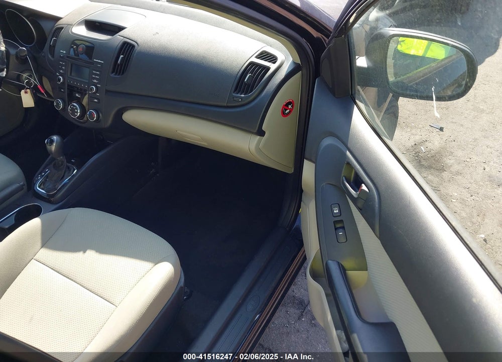 2012 KIA FORTE VIN: KNAFU4A29C5556995