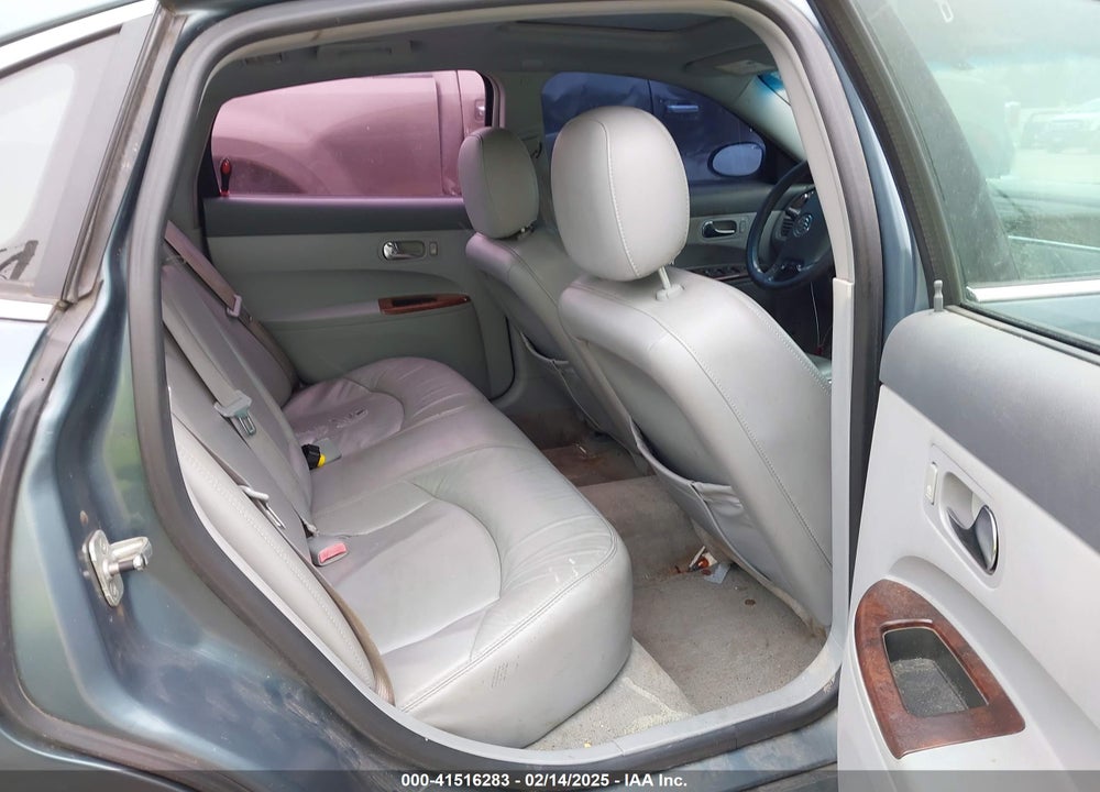 2007 BUICK LACROSSE VIN: 2G4WE587171136660