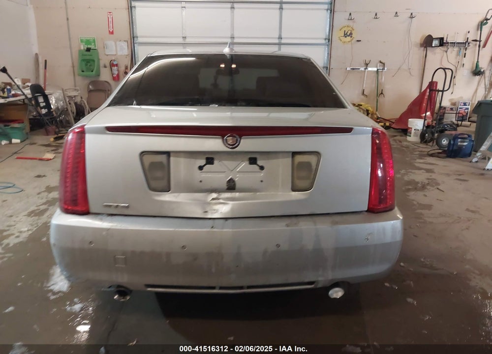 2011 CADILLAC STS VIN: 1G6DW6ED9B0158826