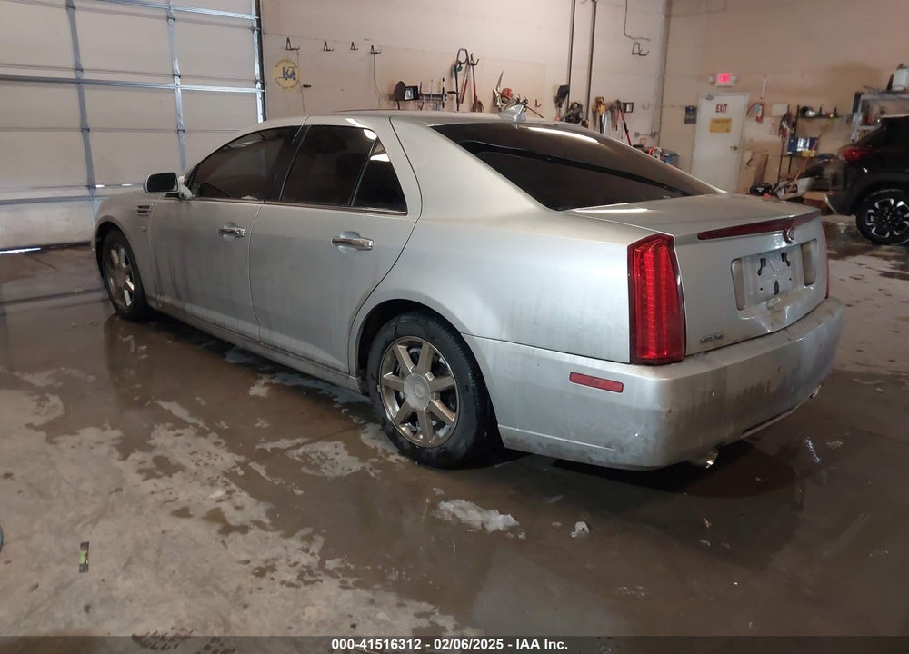 2011 CADILLAC STS VIN: 1G6DW6ED9B0158826