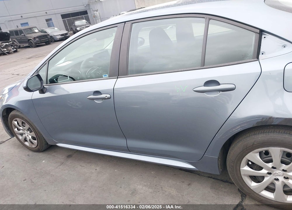 2022 TOYOTA COROLLA VIN: 5YFEPMAEXNP341695