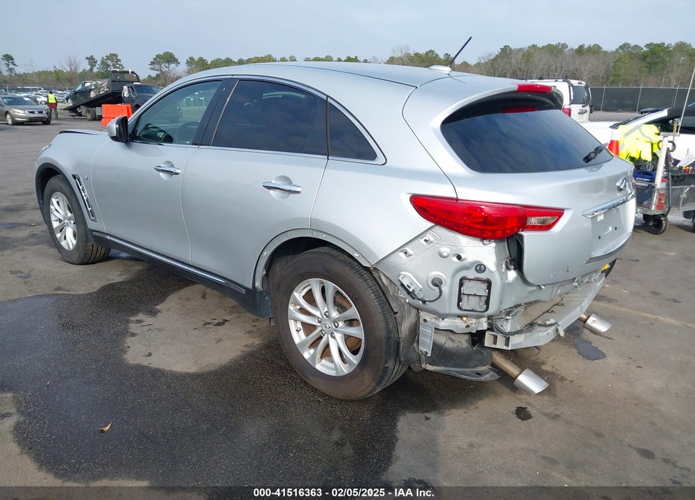 2017 INFINITI QX70 VIN: JN8CS1MU9HM141233