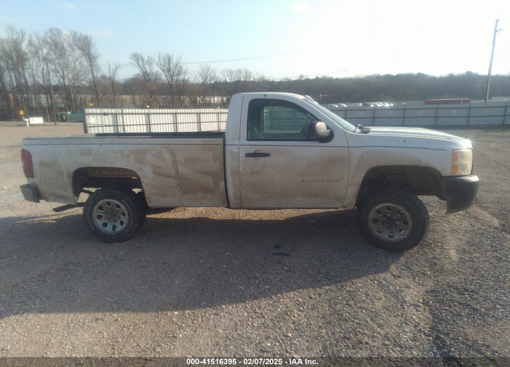 2011 CHEVROLET SILVERADO 1500 VIN: 1GCNCPEAXBZ203838