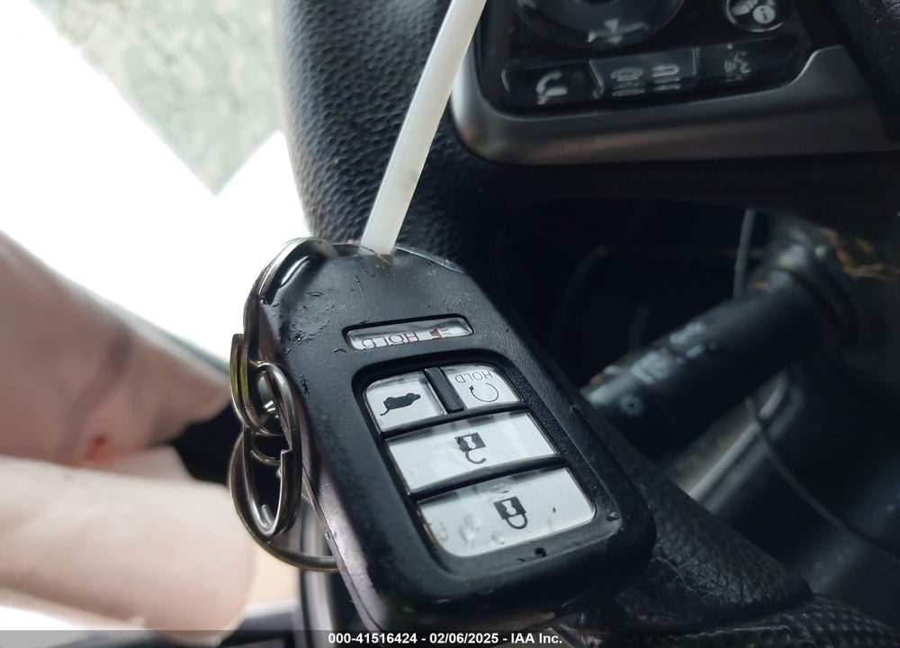 2018 HONDA CIVIC VIN: SHHFK7H53JU413531