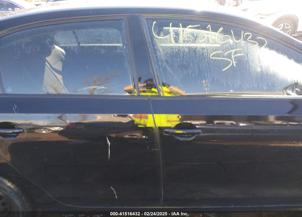 2014 VOLKSWAGEN JETTA VIN: 3VW2K7AJ4EM432613