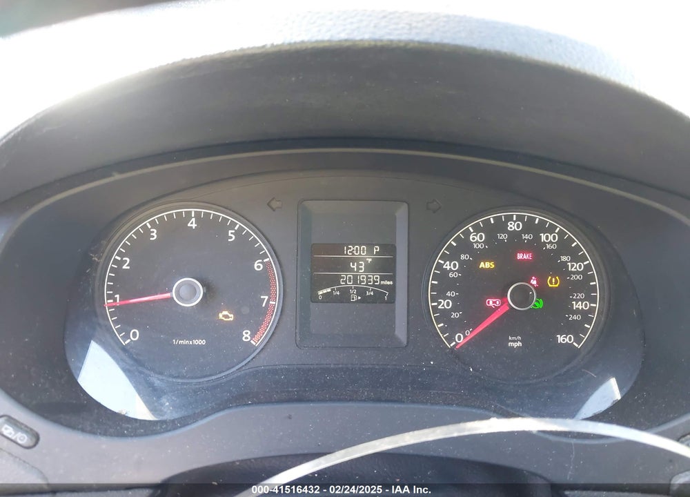 2014 VOLKSWAGEN JETTA VIN: 3VW2K7AJ4EM432613