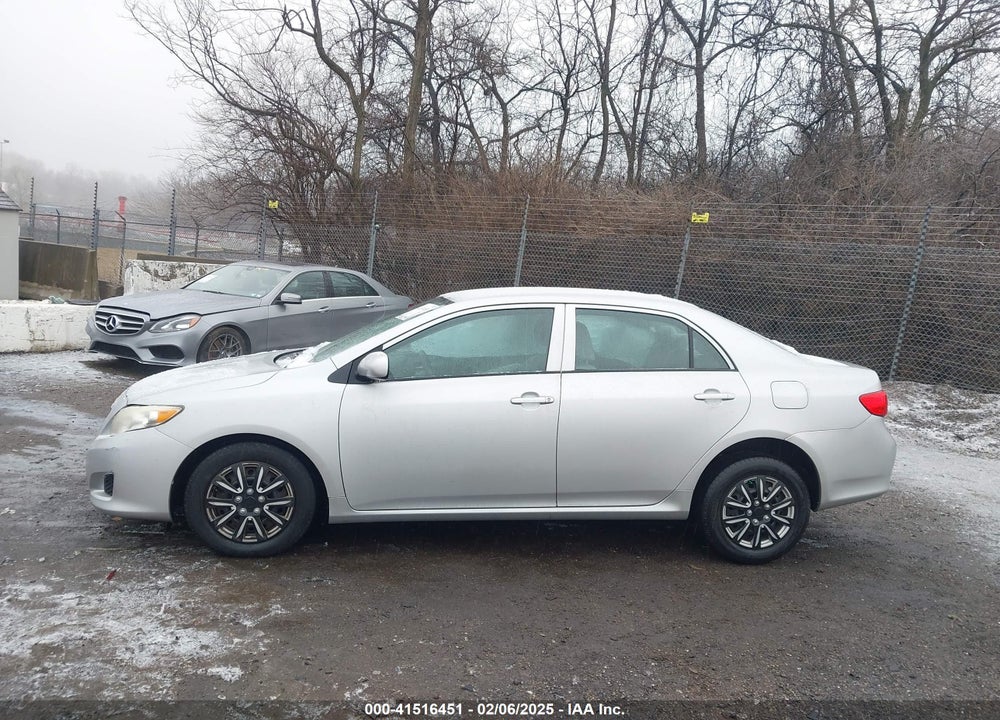 2010 TOYOTA COROLLA LE VIN: 2T1BU4EE9AC482886