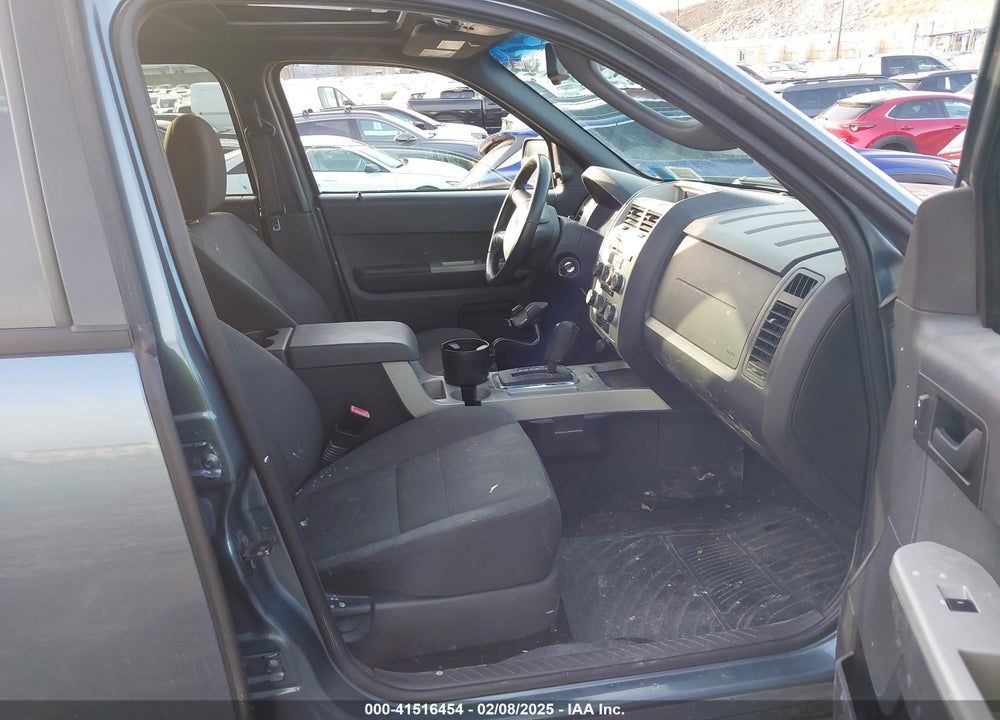 2010 FORD ESCAPE XLT VIN: 1FMCU9DG1AKD09099