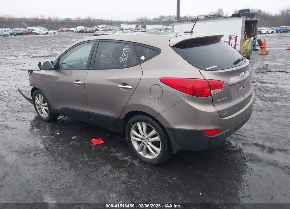 2013 HYUNDAI TUCSON LIMITED VIN: KM8JUCAC2DU622919