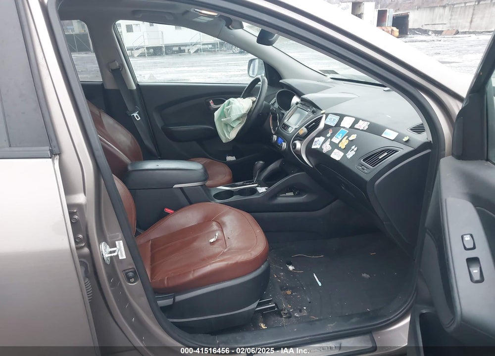2013 HYUNDAI TUCSON LIMITED VIN: KM8JUCAC2DU622919
