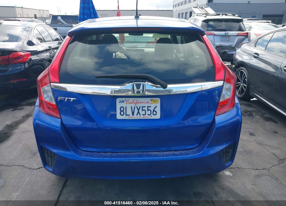 2016 HONDA FIT VIN: JHMGK5H71GX043561