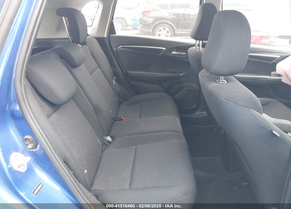 2016 HONDA FIT VIN: JHMGK5H71GX043561