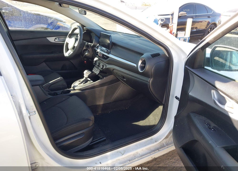 2023 KIA FORTE VIN: 3KPF24AD0PE525719