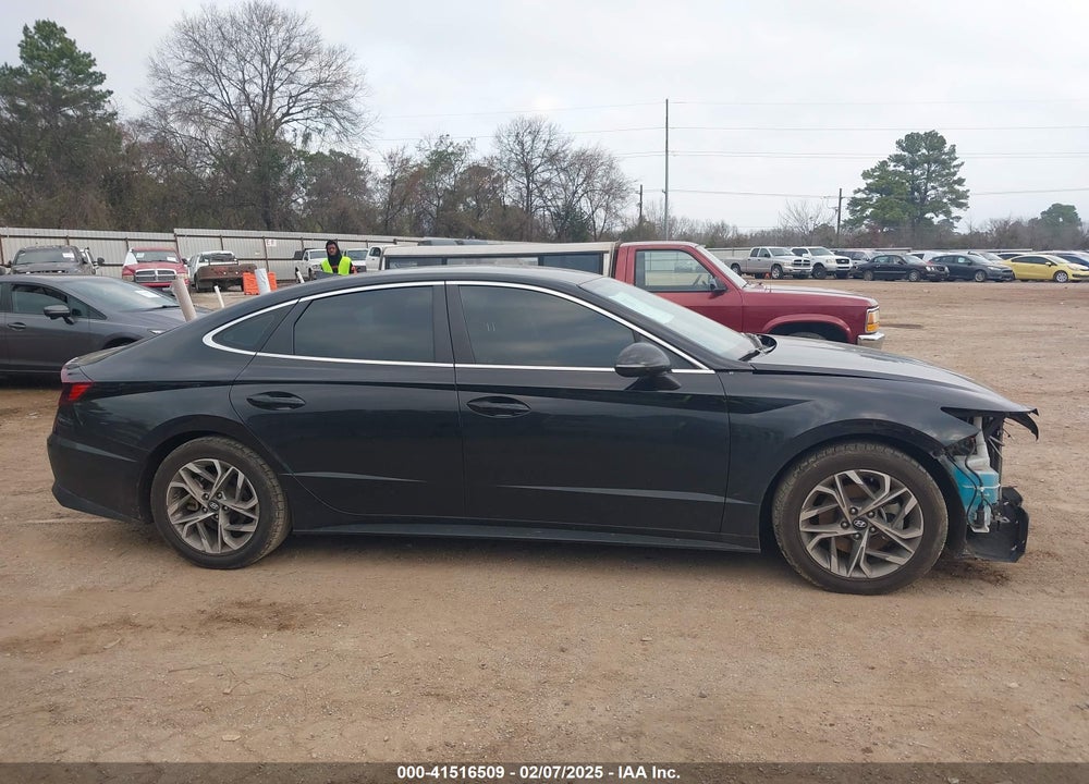 2022 HYUNDAI SONATA VIN: KMHL64JA8NA170288