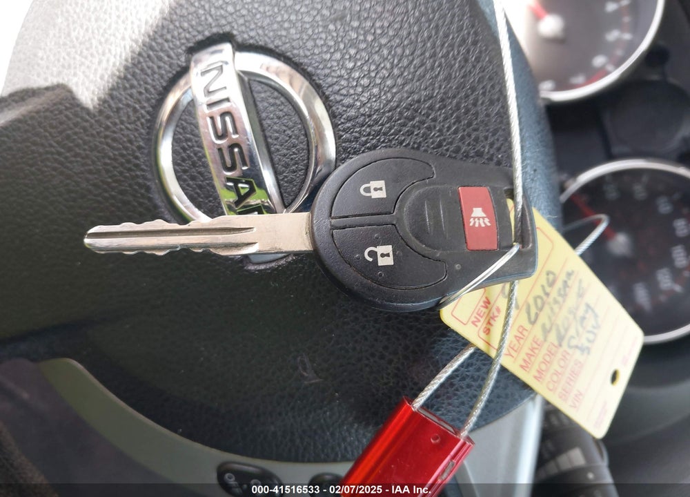 2010 NISSAN ROGUE S VIN: JN8AS5MT4AW011652