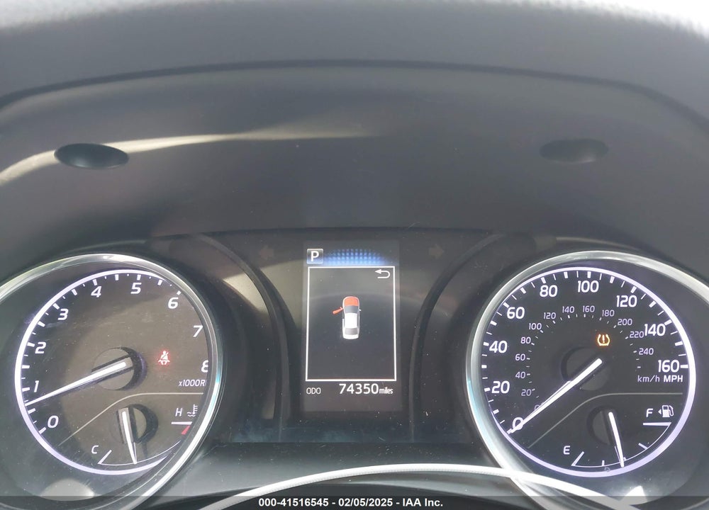 2018 TOYOTA CAMRY VIN: 4T1B11HK9JU643308
