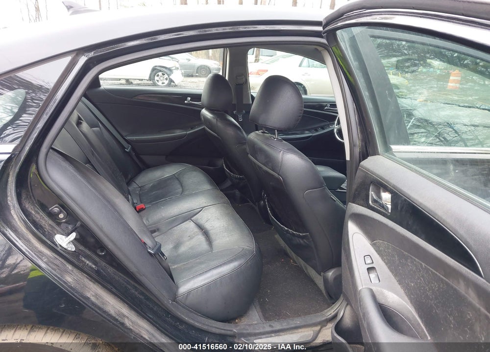 2011 HYUNDAI SONATA VIN: 5NPEC4AC2BH307463