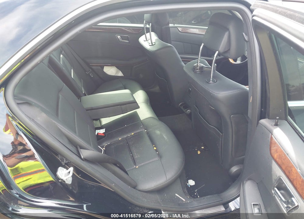 2011 MERCEDES-BENZ E 350 VIN: WDDHF5GB0BA446836
