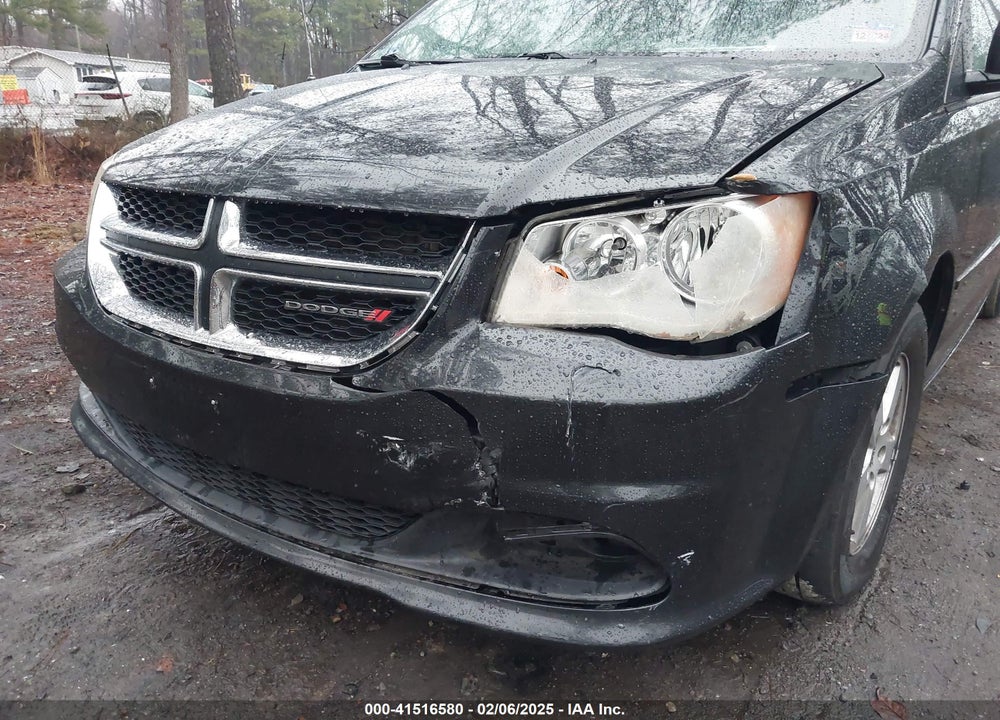 2013 DODGE GRAND CARAVAN SXT VIN: 2C4RDGCGXDR549777
